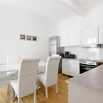 Lägenhet Great Mitte Rosenthaler Platz Berlin