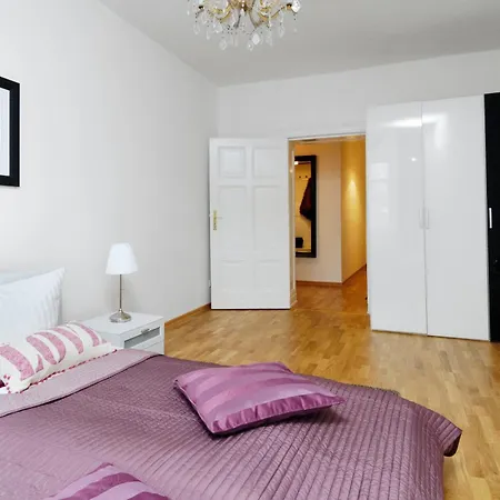 Great Mitte Rosenthaler Platz Apartment *