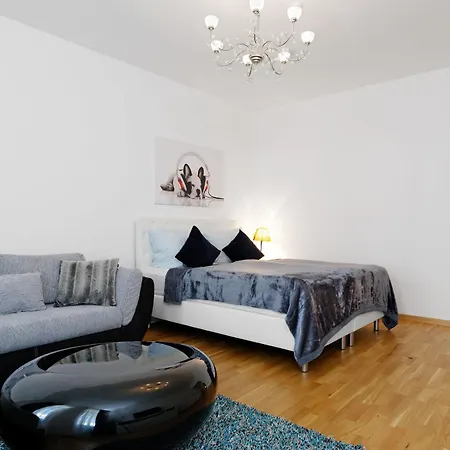 Great Mitte Rosenthaler Platz *