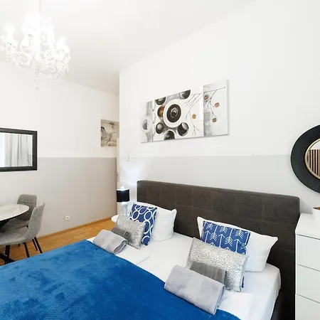 Great Mitte Rosenthaler Platz Appartement *