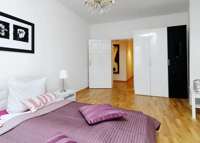 Great Mitte Rosenthaler Platz Apartment *