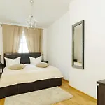 Great Mitte Rosenthaler Platz * ברלין