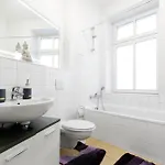Great Mitte Rosenthaler Platz * ברלין