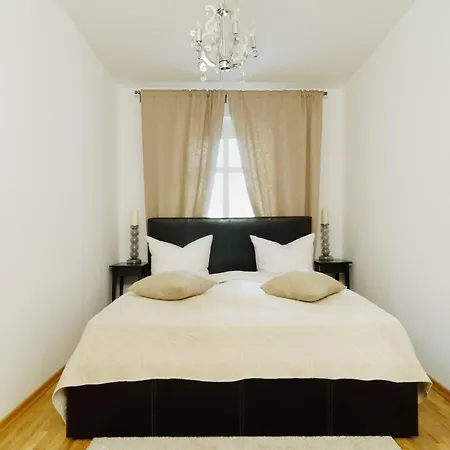 Great Mitte Rosenthaler Platz * Berlin