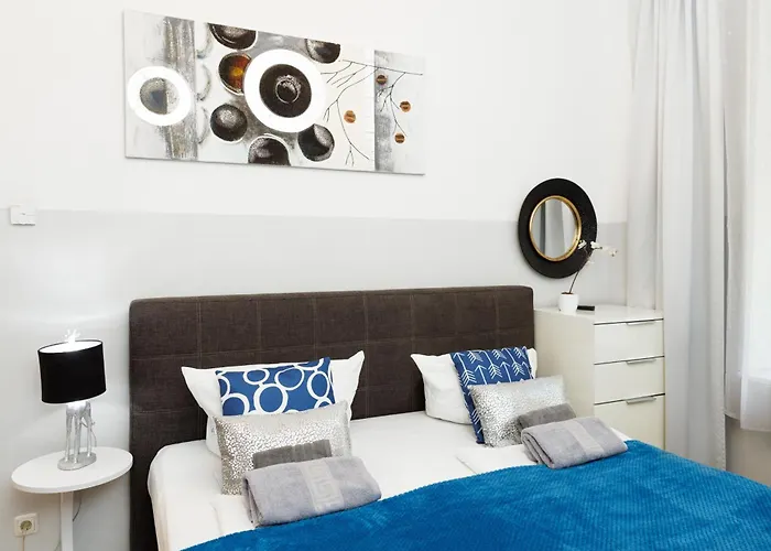 Great Mitte Rosenthaler Platz * Berlin